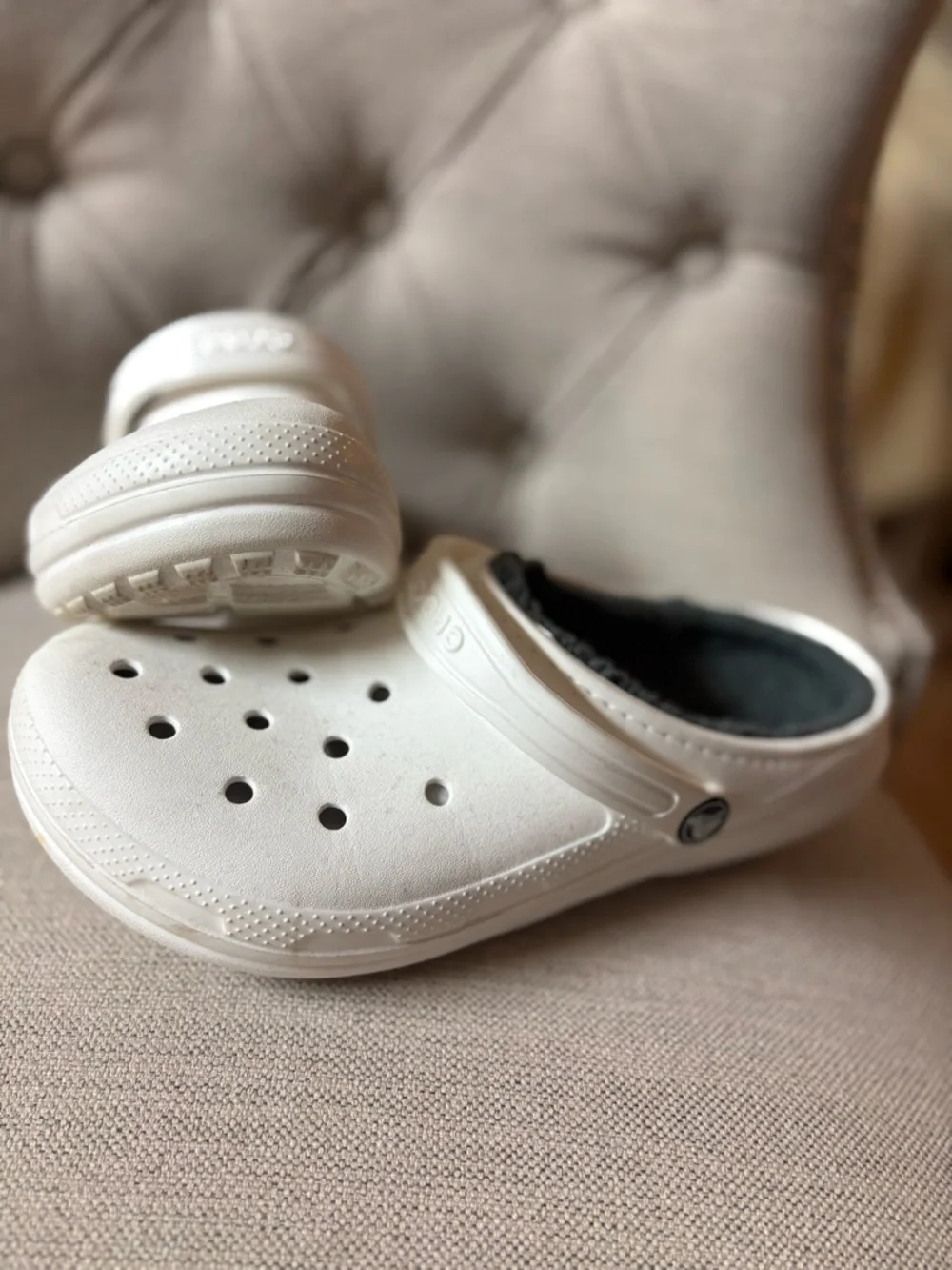 CROCS Kids White Clog with Grey Fleece Lining
